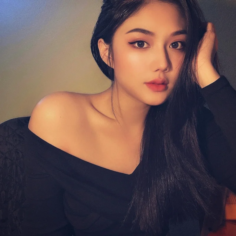 Tiểu sử của CEO Nguyễn Trần Triệu Vy